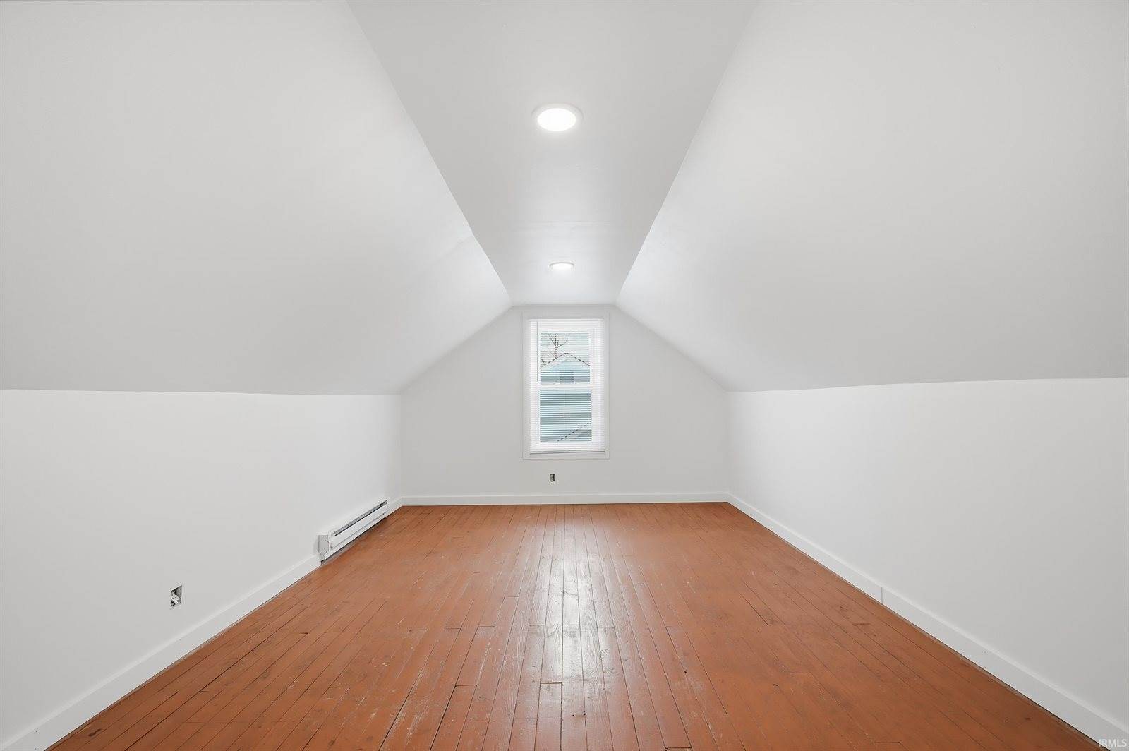 2113 N New York Avenue, Muncie, IN 47304