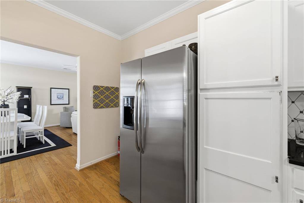 252 Brooks Landing Drive, Winston-Salem, NC 27106