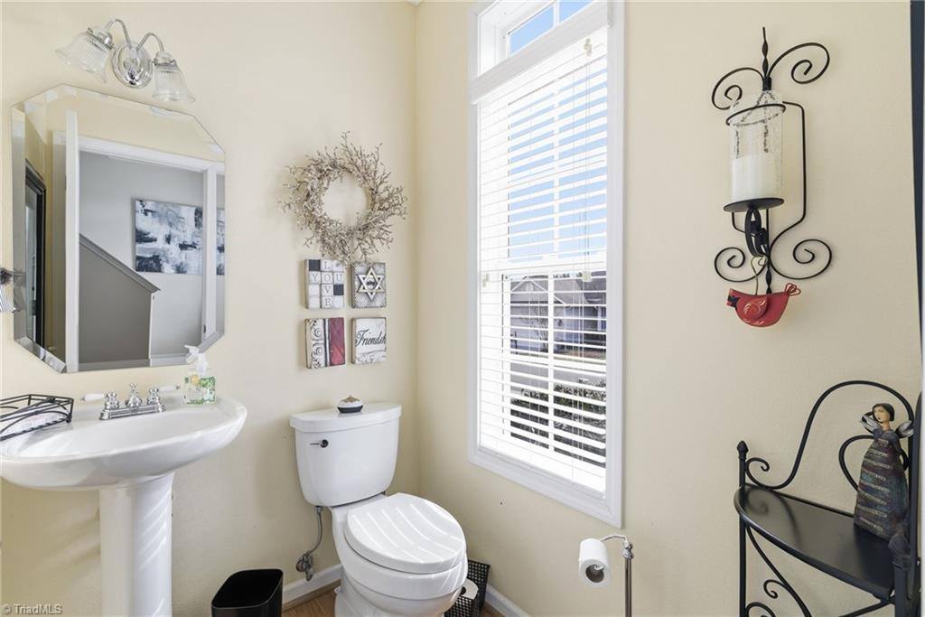 252 Brooks Landing Drive, Winston-Salem, NC 27106