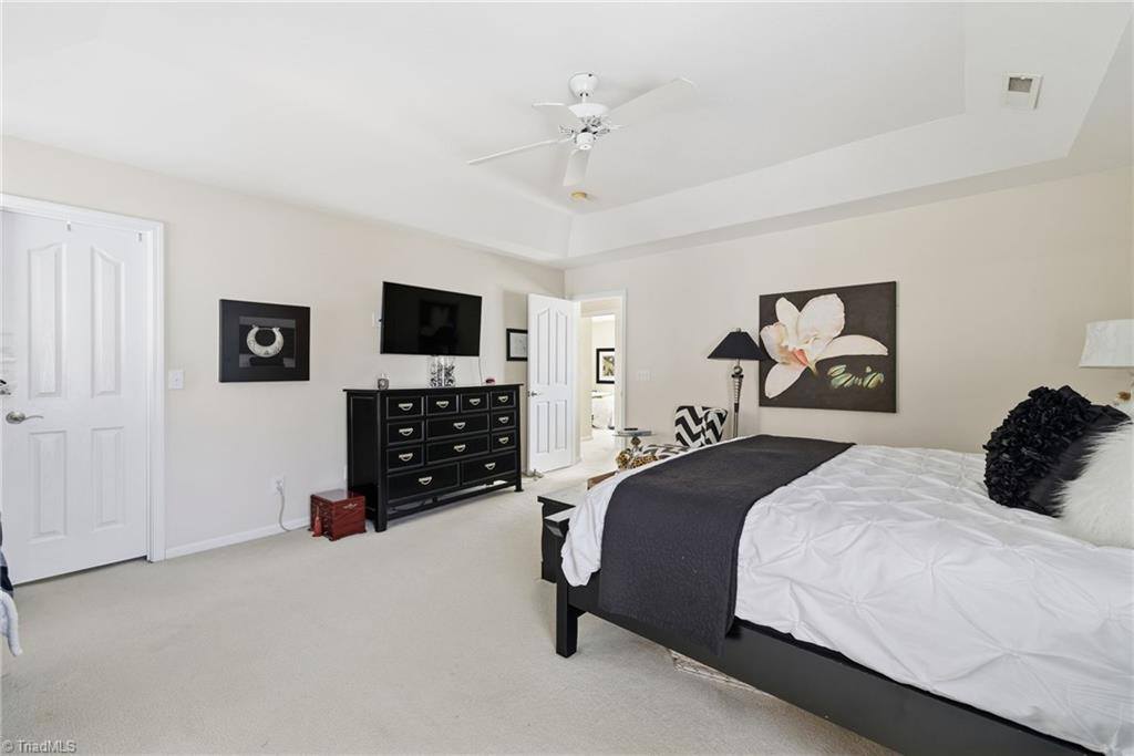 252 Brooks Landing Drive, Winston-Salem, NC 27106