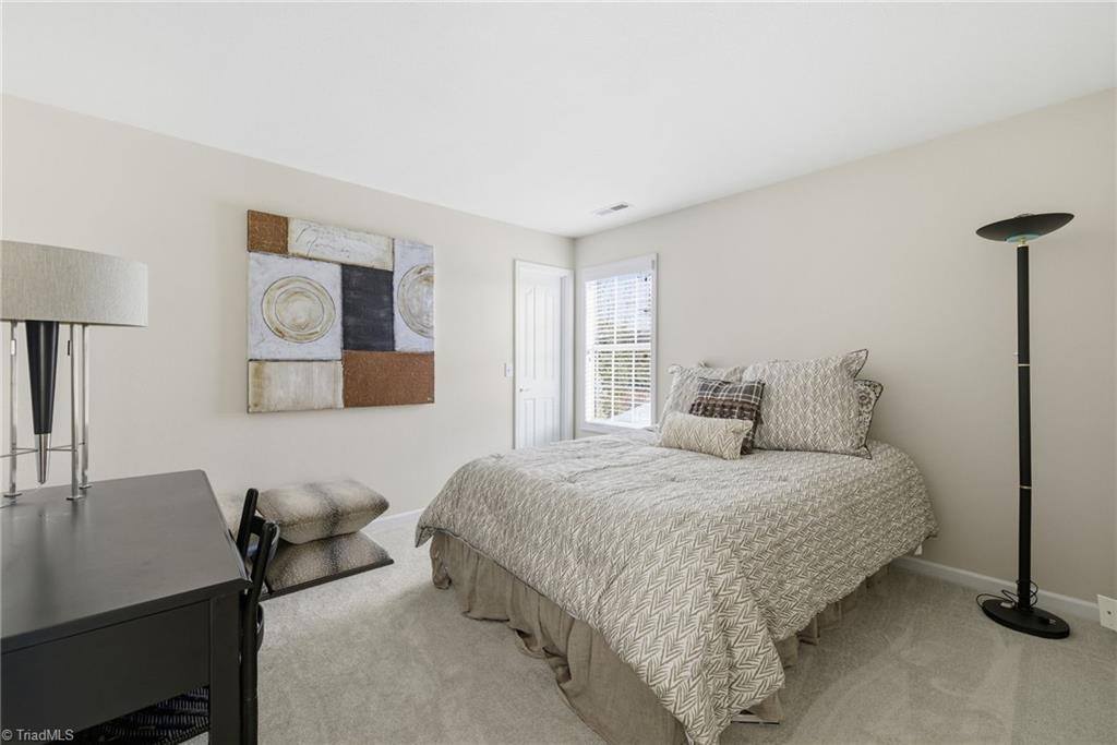 252 Brooks Landing Drive, Winston-Salem, NC 27106