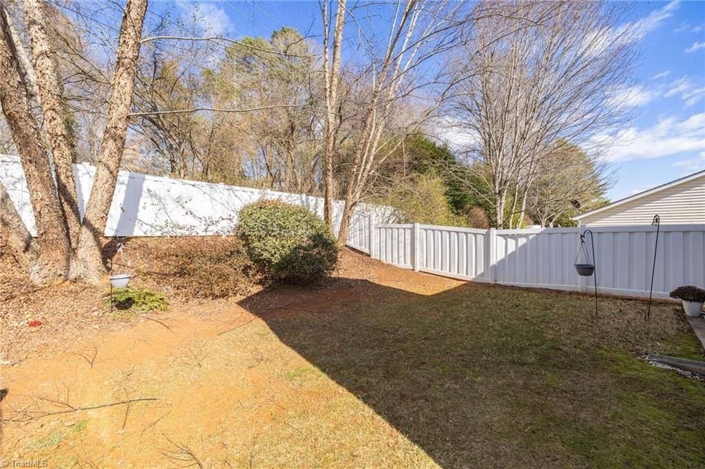 252 Brooks Landing Drive, Winston-Salem, NC 27106