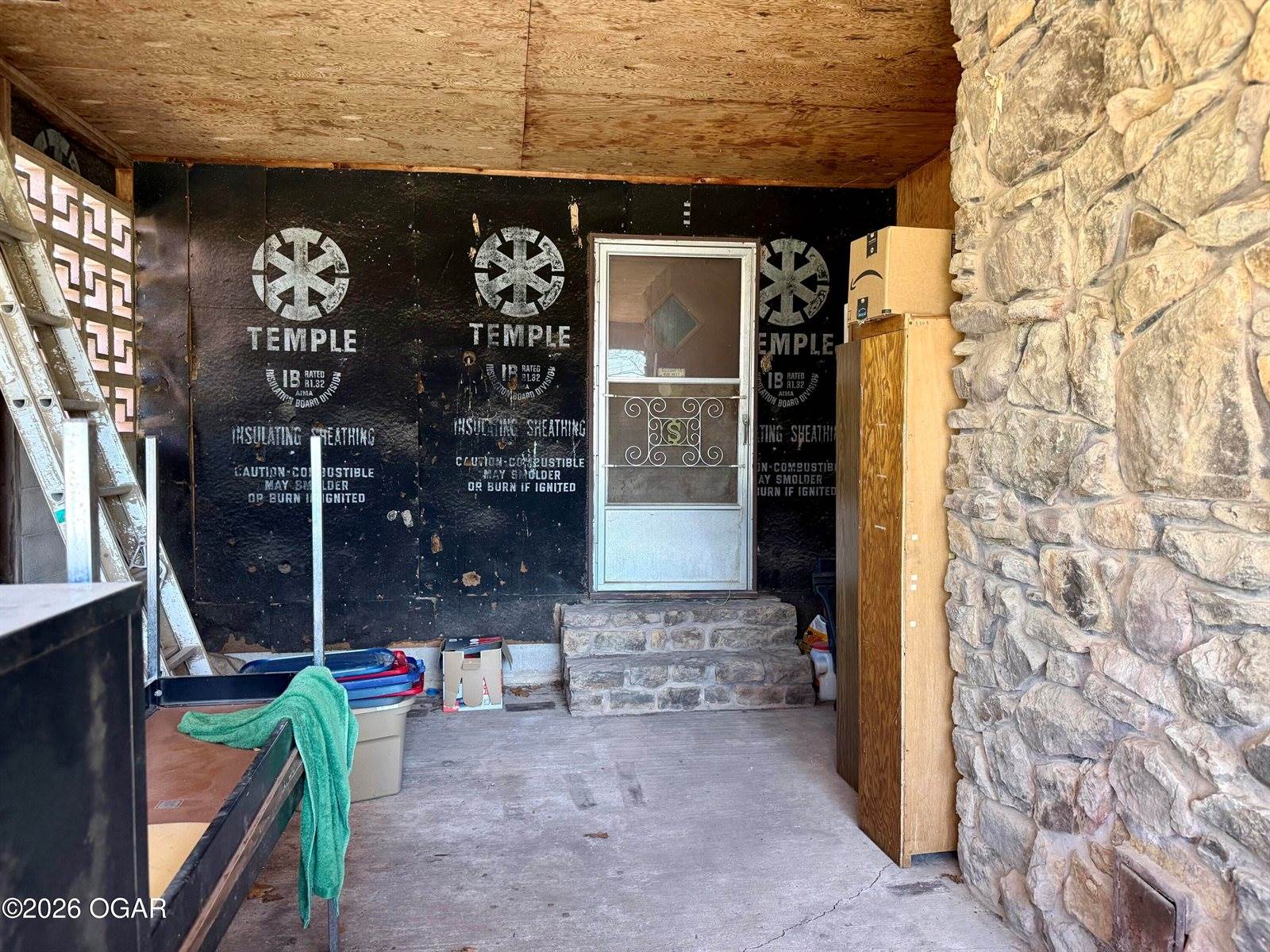 210 South Ozark Trail, Goodman, MO 64843