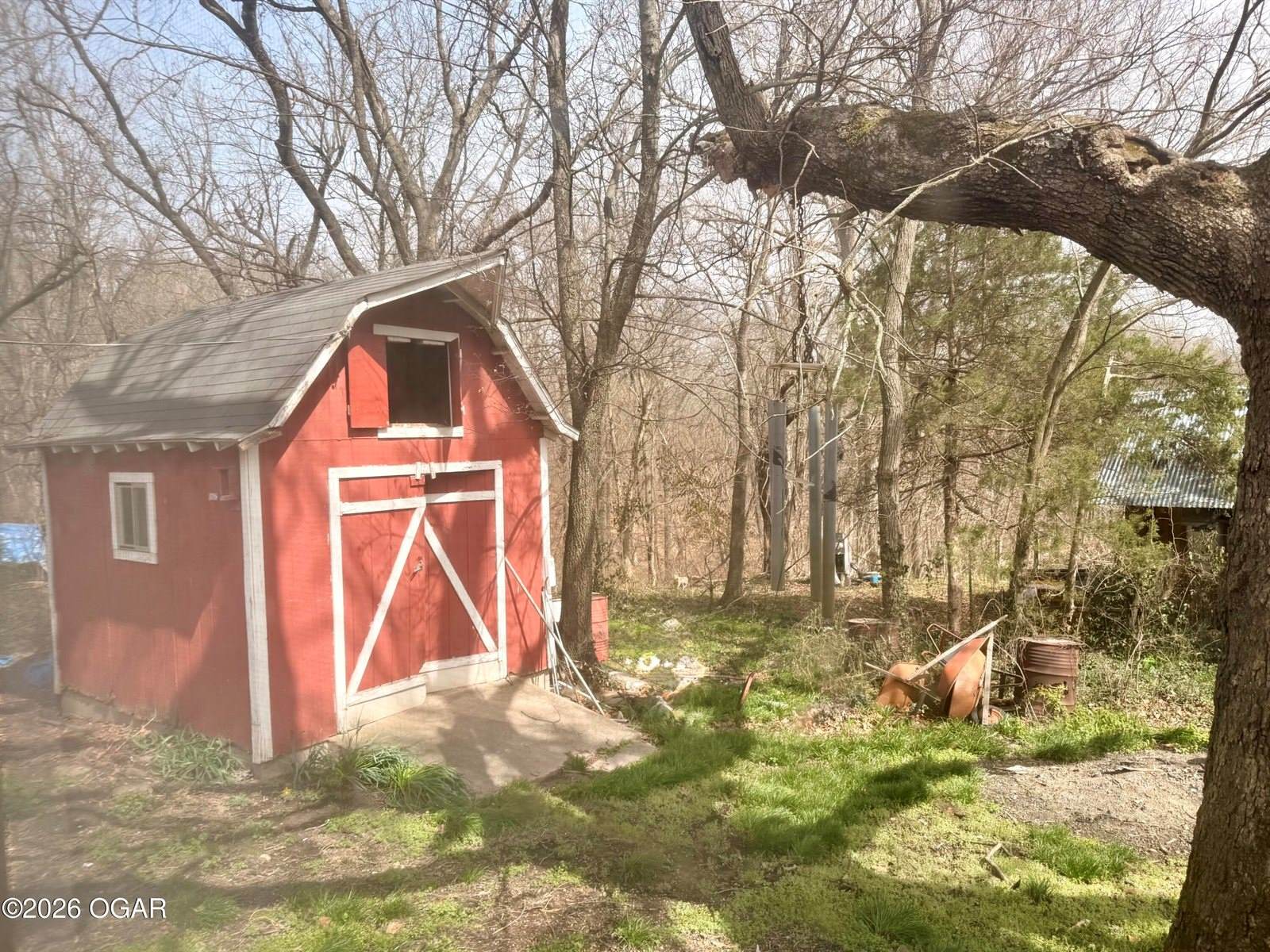 210 South Ozark Trail, Goodman, MO 64843