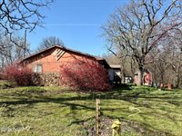 210 South Ozark Trail, Goodman, MO 64843