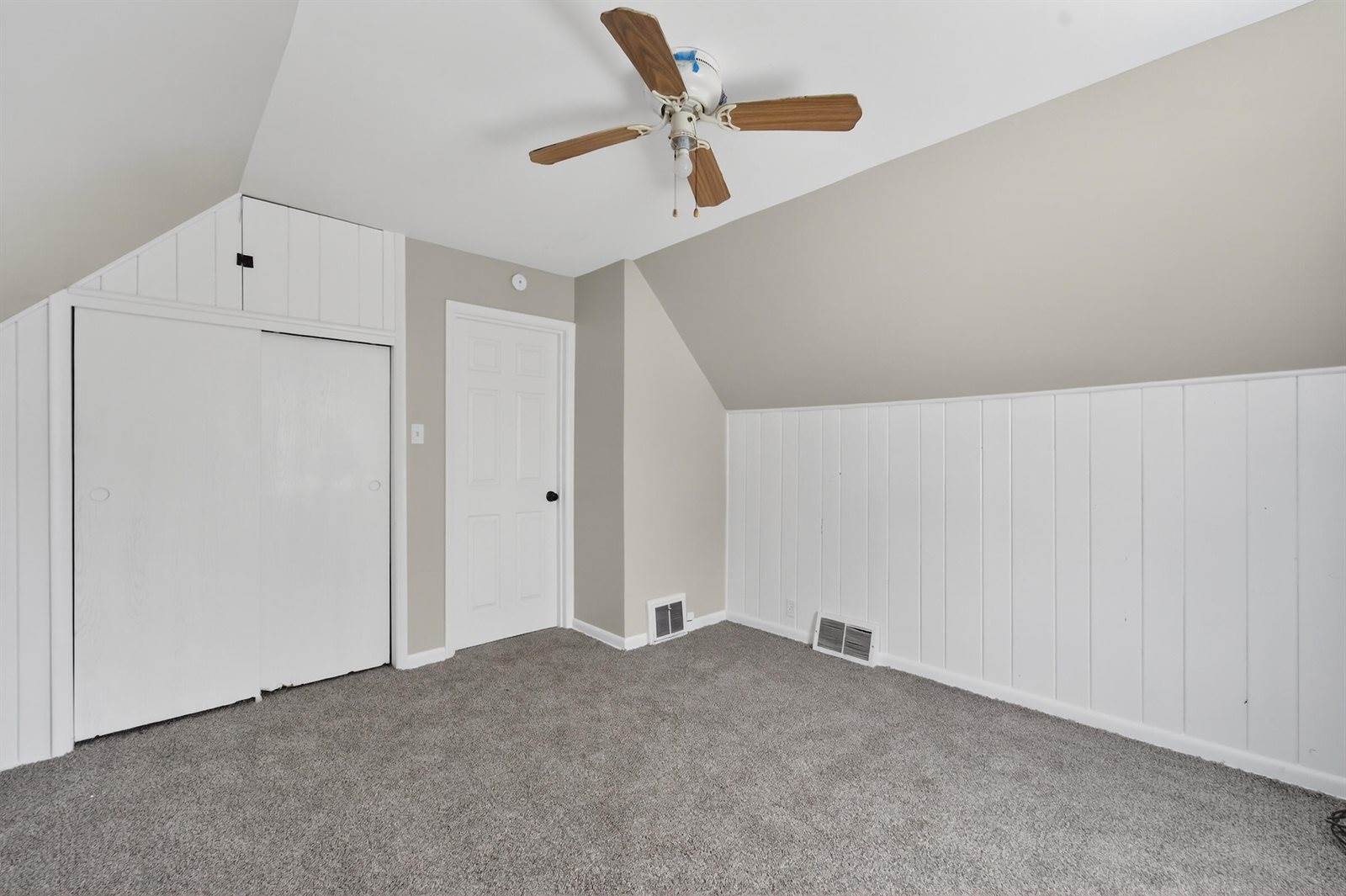 5620 West Thurston Ave, Milwaukee, WI 53218