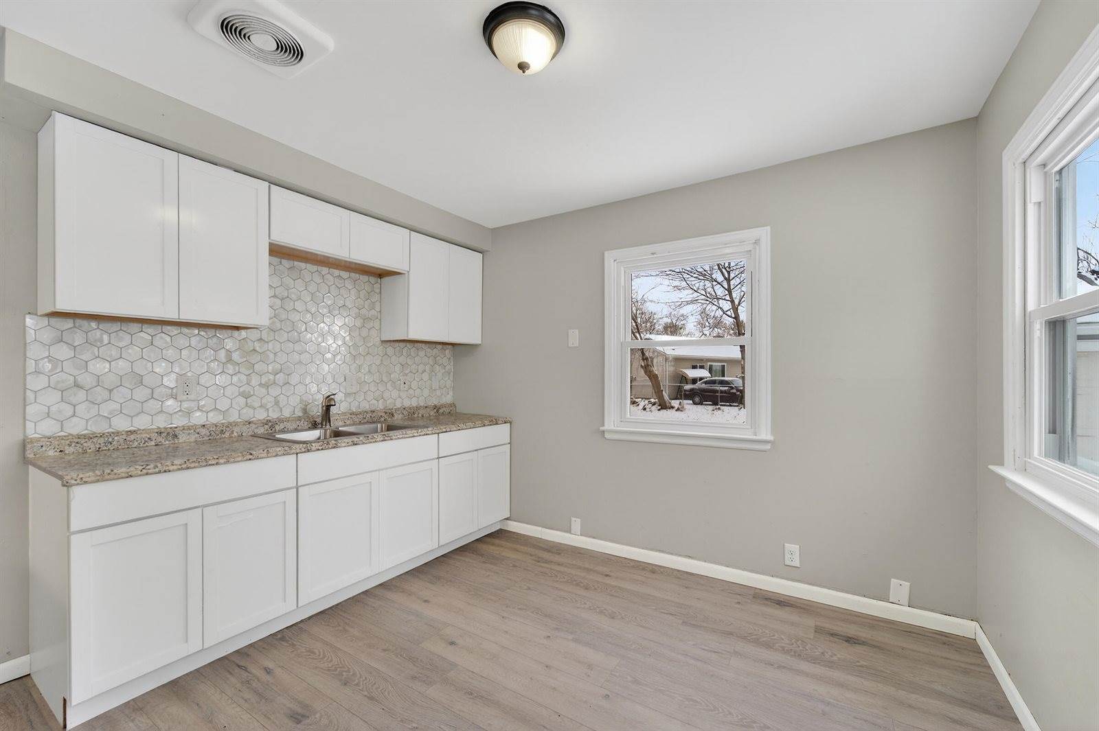 5620 West Thurston Ave, Milwaukee, WI 53218