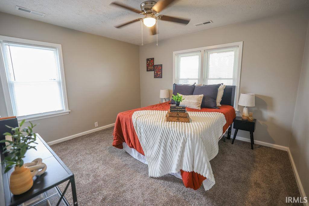 805 W Broadway Street, Alexandria, IN 46001