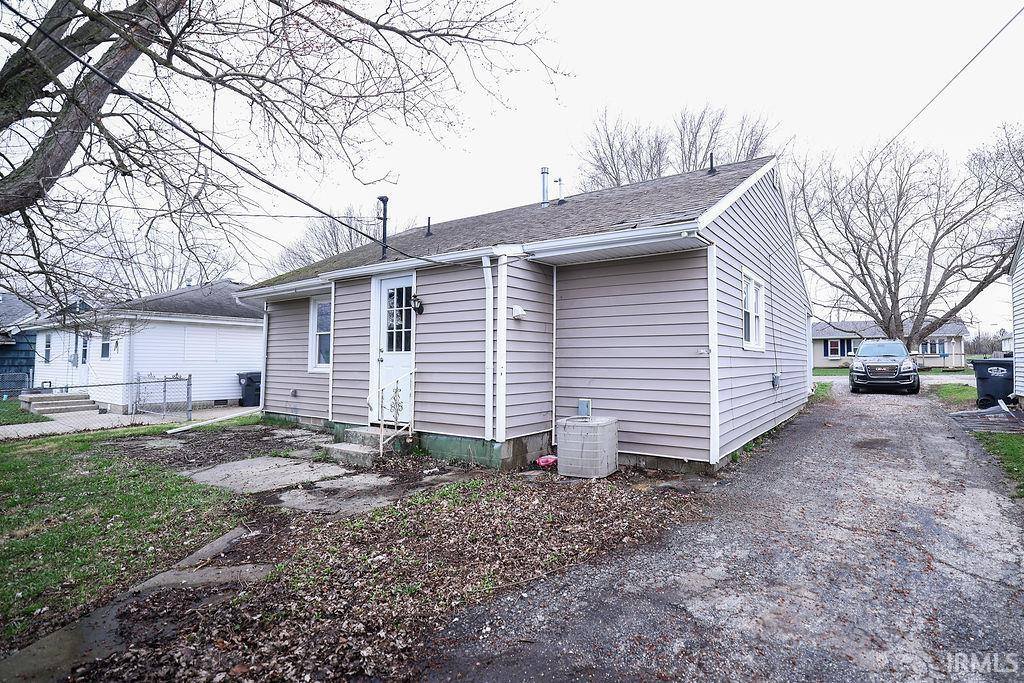 805 W Broadway Street, Alexandria, IN 46001