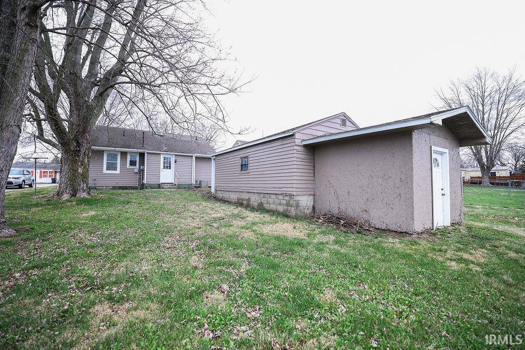 805 W Broadway Street, Alexandria, IN 46001