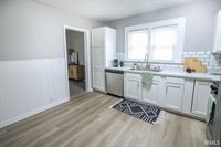 805 W Broadway Street, Alexandria, IN 46001
