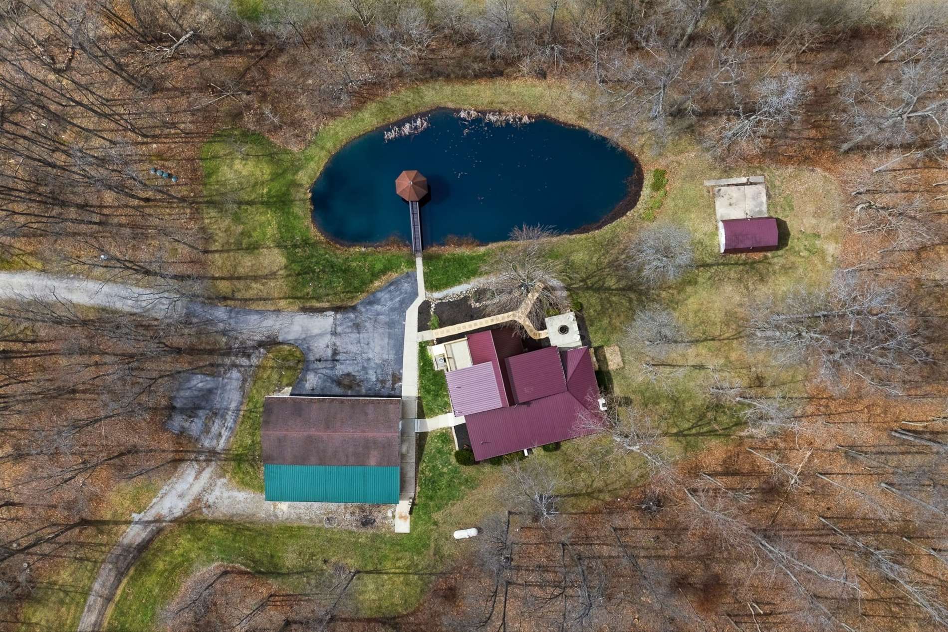 190 County Road 800, Polk, OH 44866