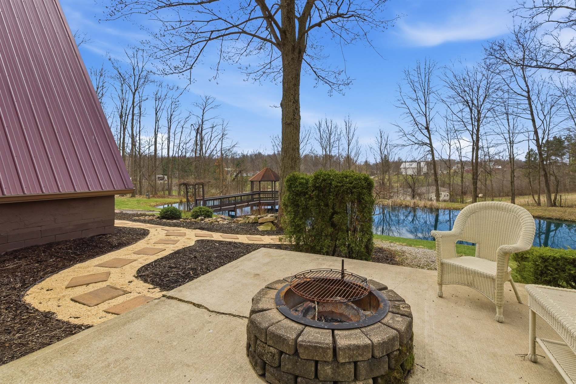 190 County Road 800, Polk, OH 44866