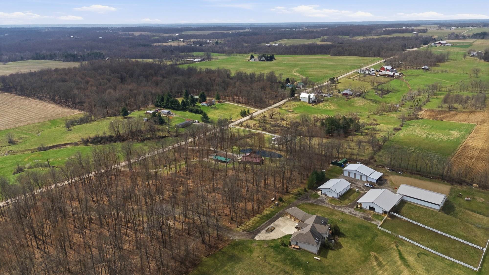 190 County Road 800, Polk, OH 44866