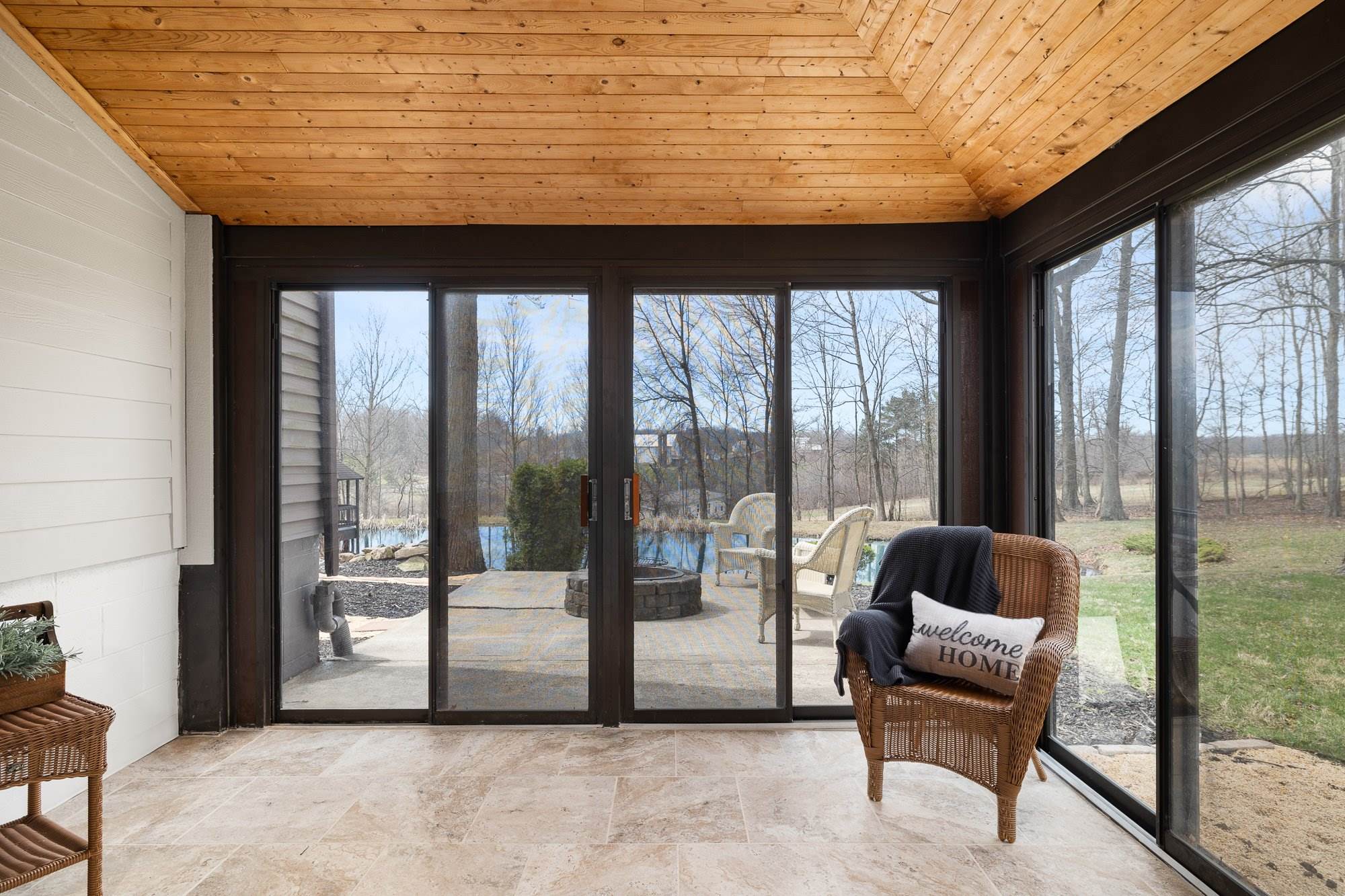 190 County Road 800, Polk, OH 44866