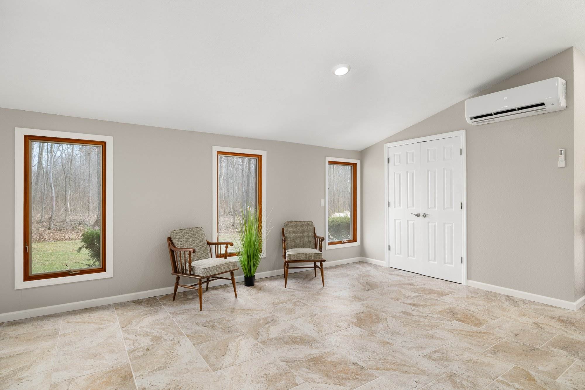 190 County Road 800, Polk, OH 44866