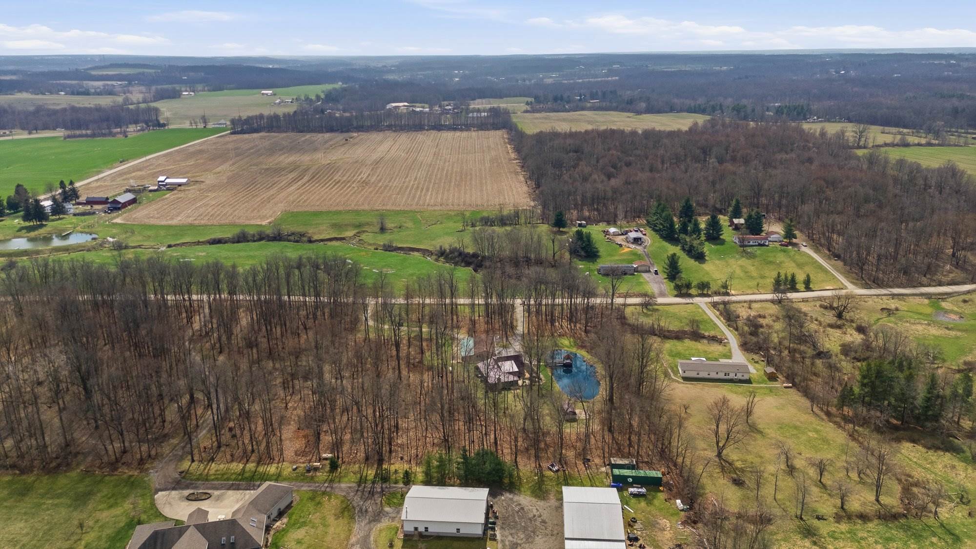 190 County Road 800, Polk, OH 44866