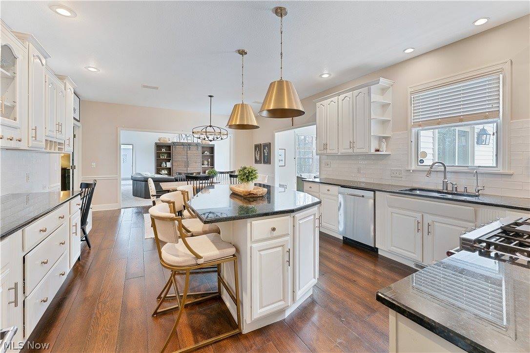 5315 Cloisters Drive, Canfield, OH 44406