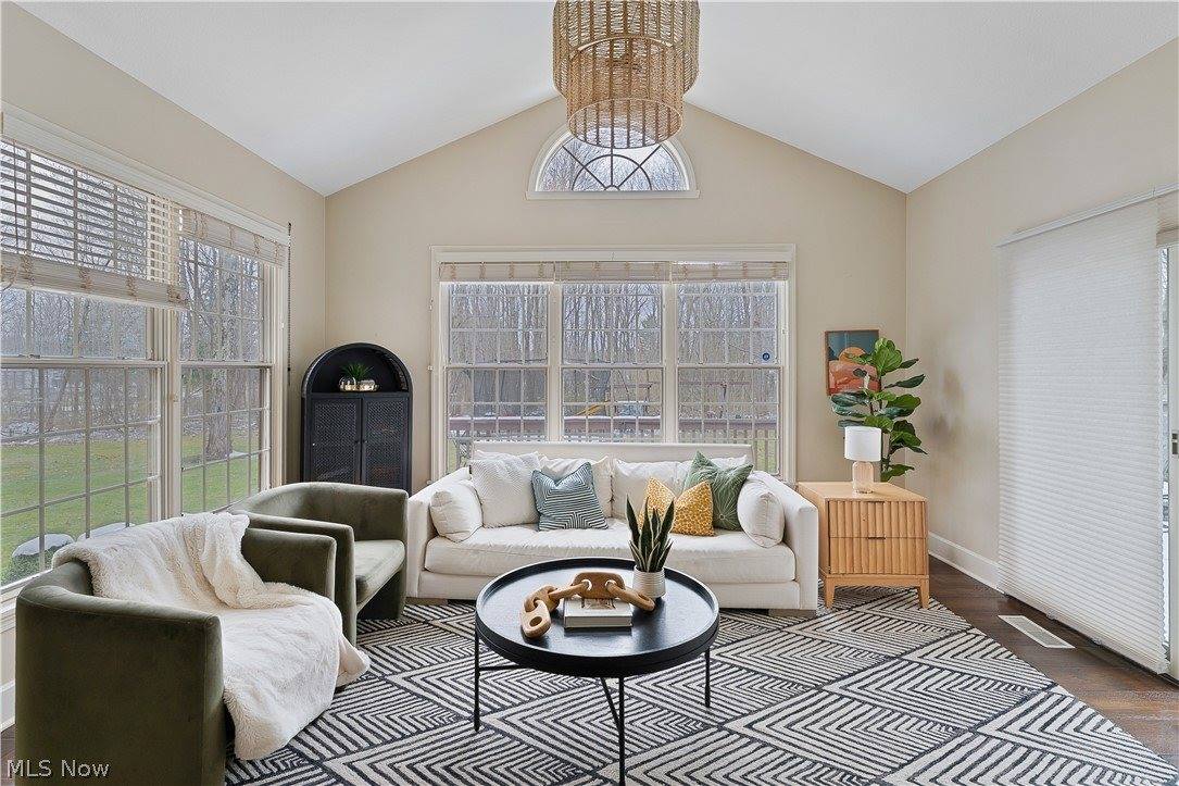 5315 Cloisters Drive, Canfield, OH 44406