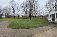 1920 Buechel Bank Rd, Louisville, KY 40218