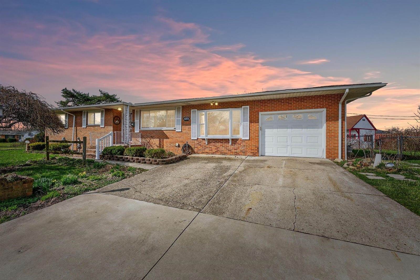 1253 Dutton Place, Columbus, OH 43227