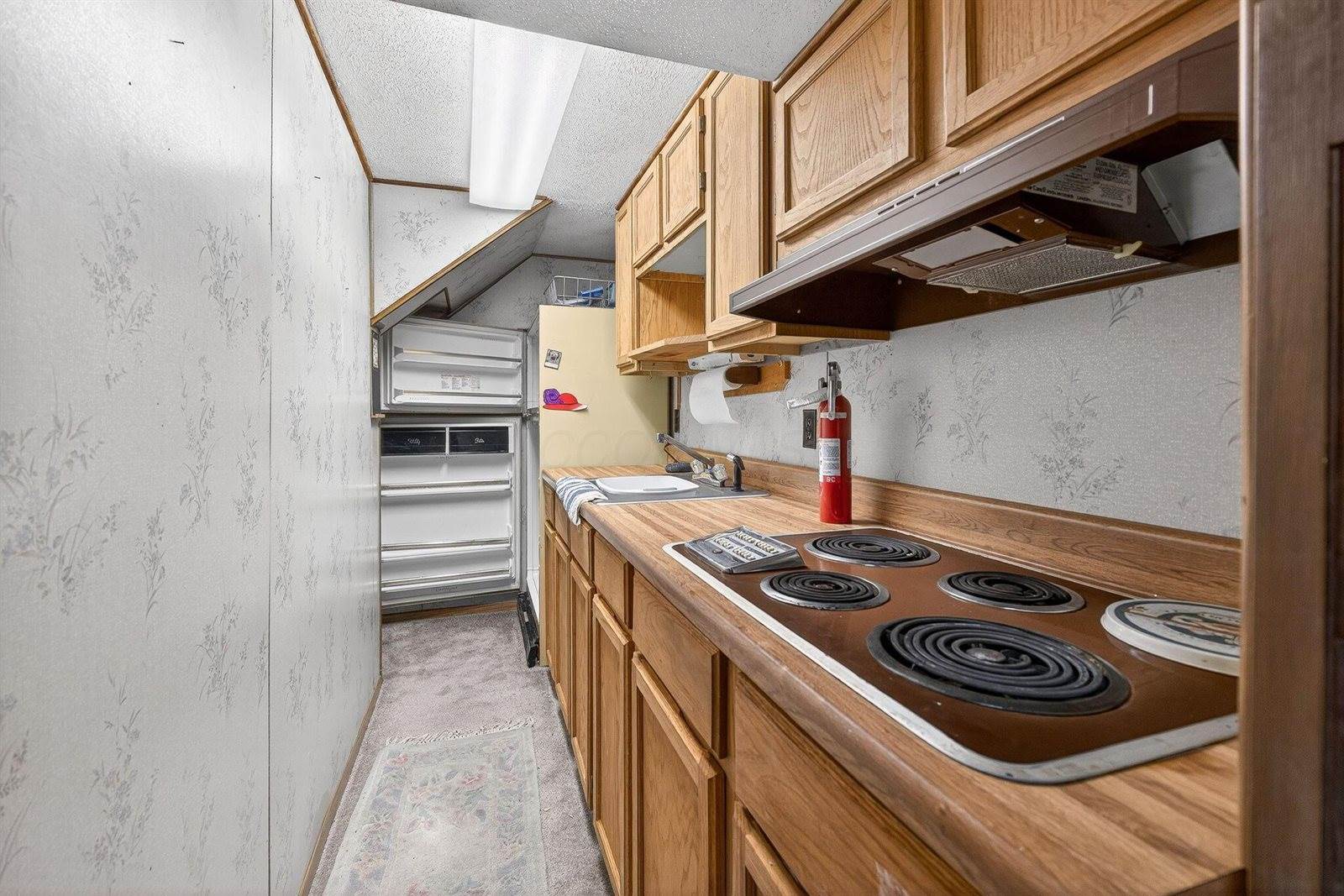 1253 Dutton Place, Columbus, OH 43227