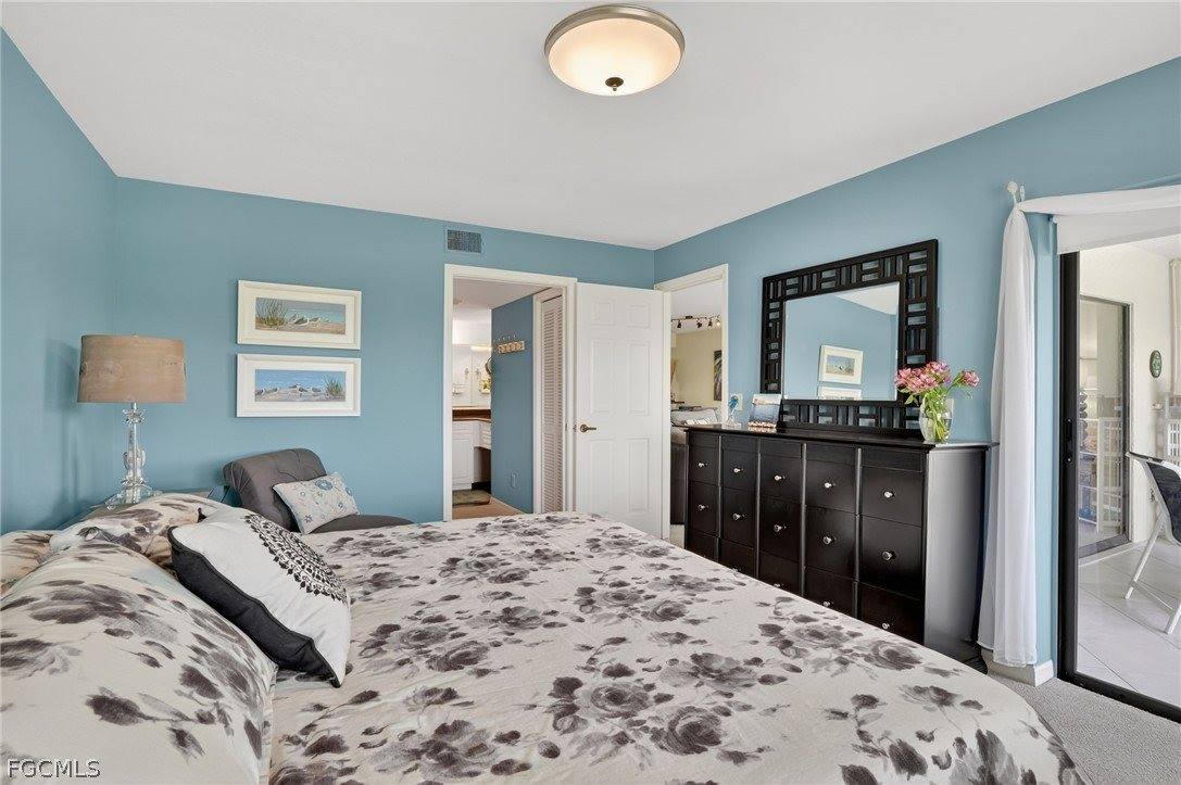 12171 Kelly Sands Way, Fort Myers, FL 33908