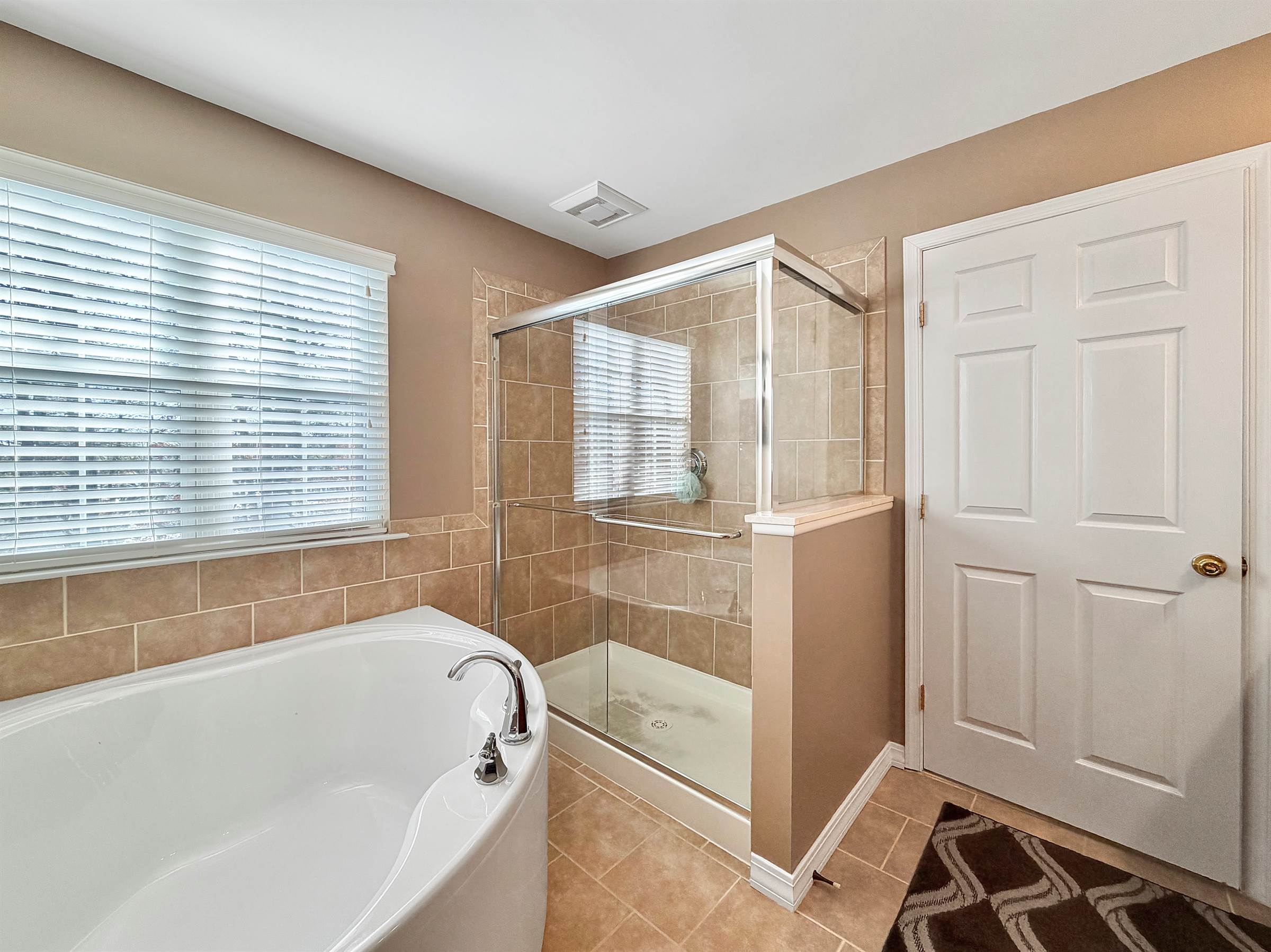 4407 Galloping Hill Ln, Toms River, NJ 08755