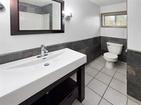 1205 4th St NE, Minot, ND 58703