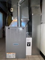 1205 4th St NE, Minot, ND 58703