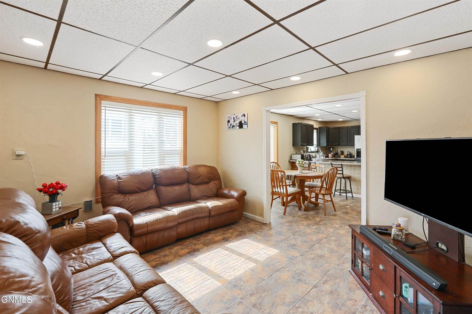 1019 7th Avenue West, Williston, ND 58801