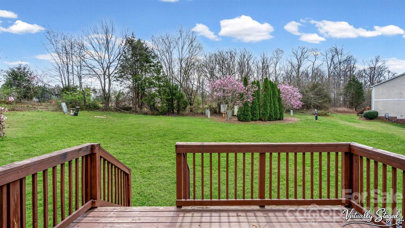 125 Forest Ridge Road, Mooresville, NC 28117
