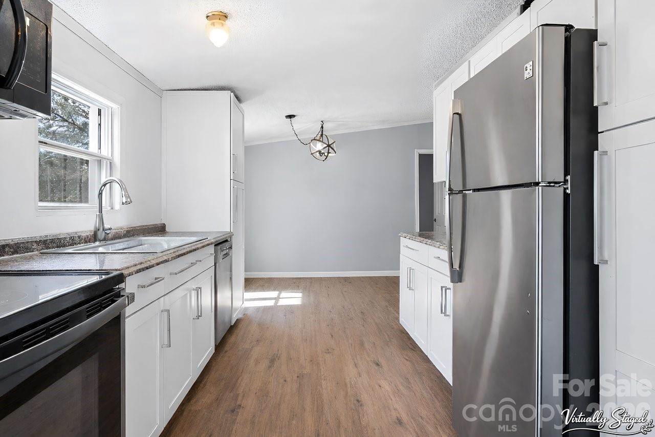 145 White Rock Farm Lane, Statesville, NC 28625