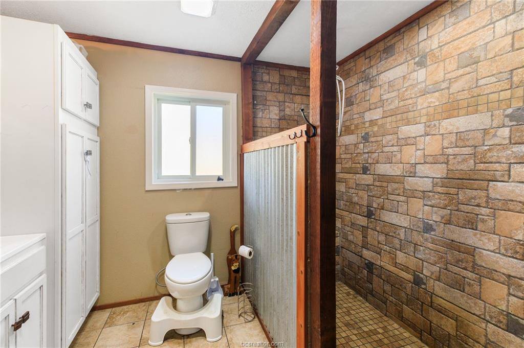 10434 Which Way, Bryan, TX 77807