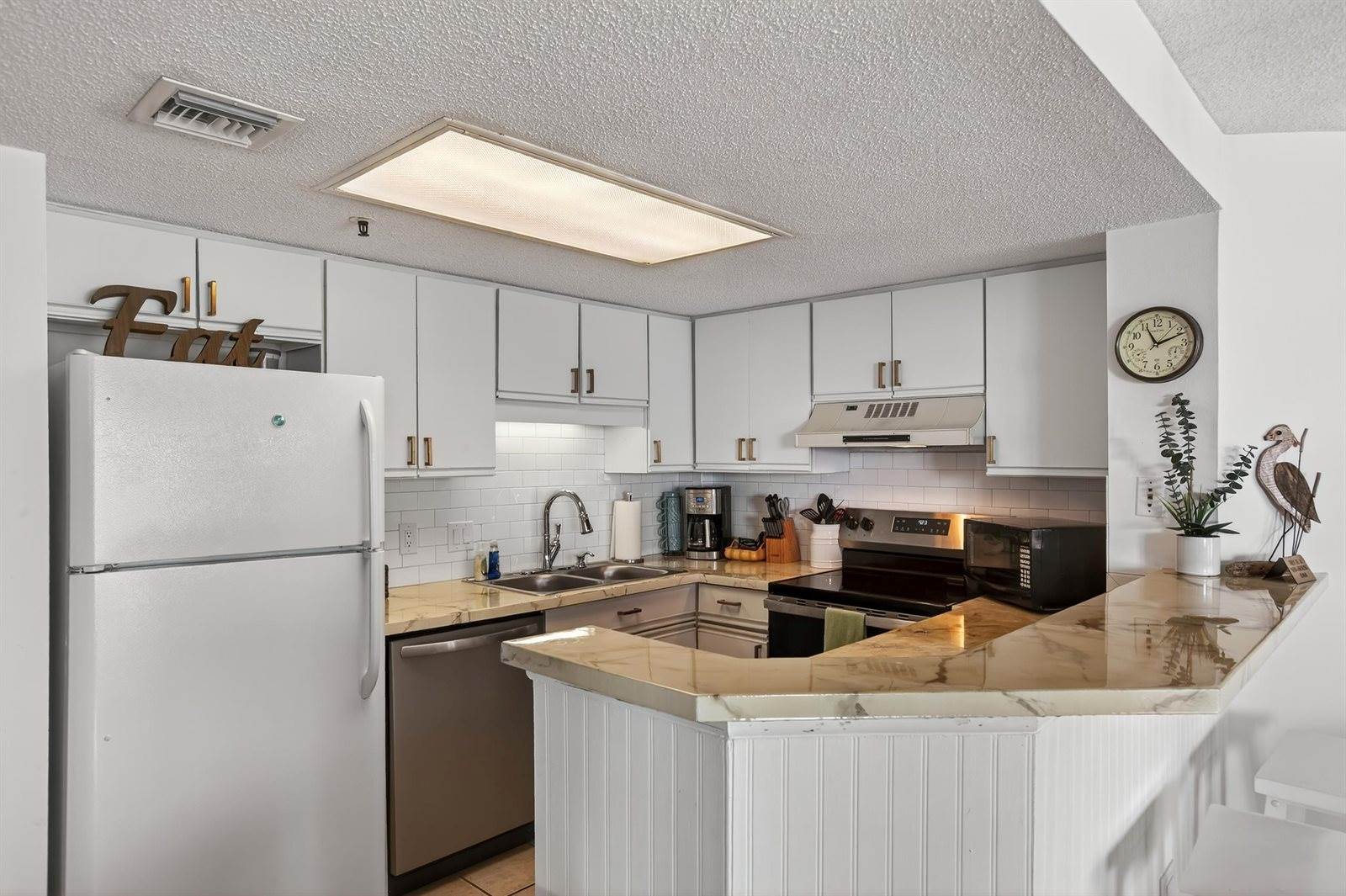 5511 North Ocean Blvd., Myrtle Beach, SC 29577