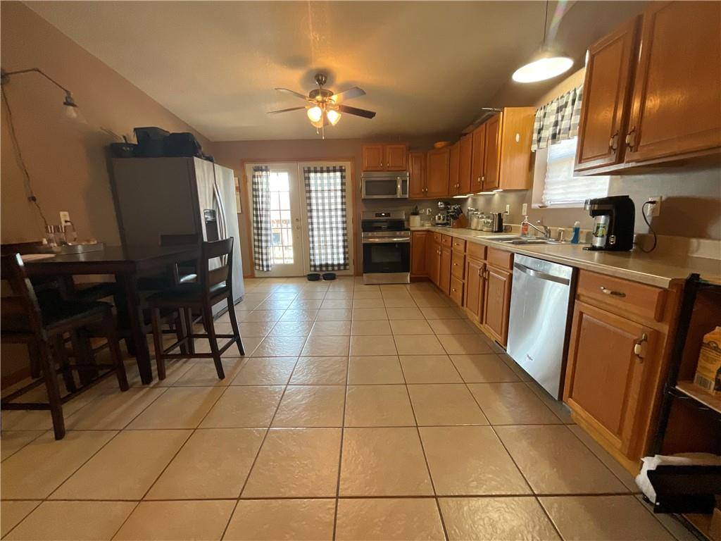 7250 SE Bobby Road, Cameron, MO 64429