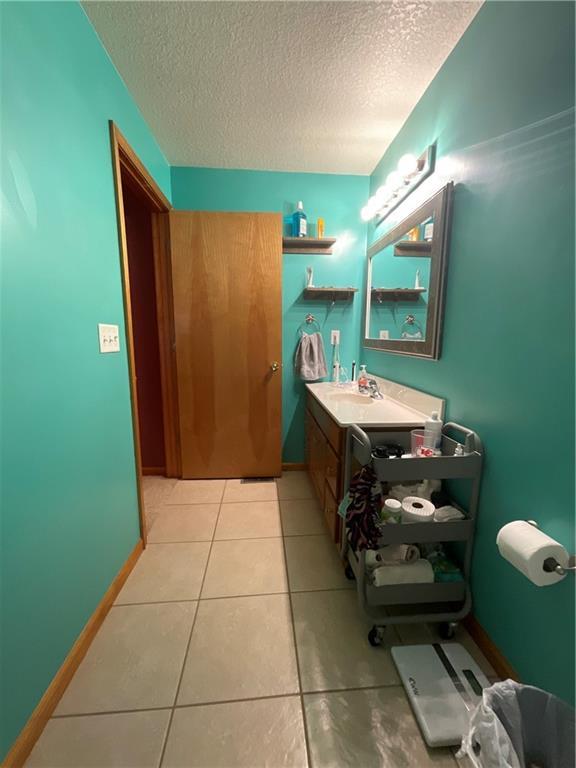 7250 SE Bobby Road, Cameron, MO 64429