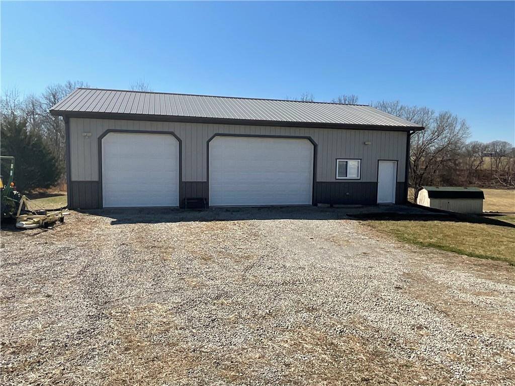 7250 SE Bobby Road, Cameron, MO 64429