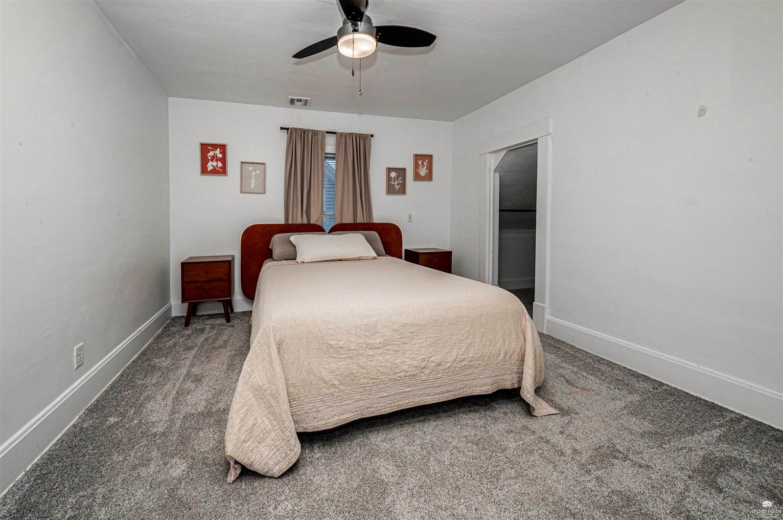 1012 Pierre Street, Manhattan, KS 66502