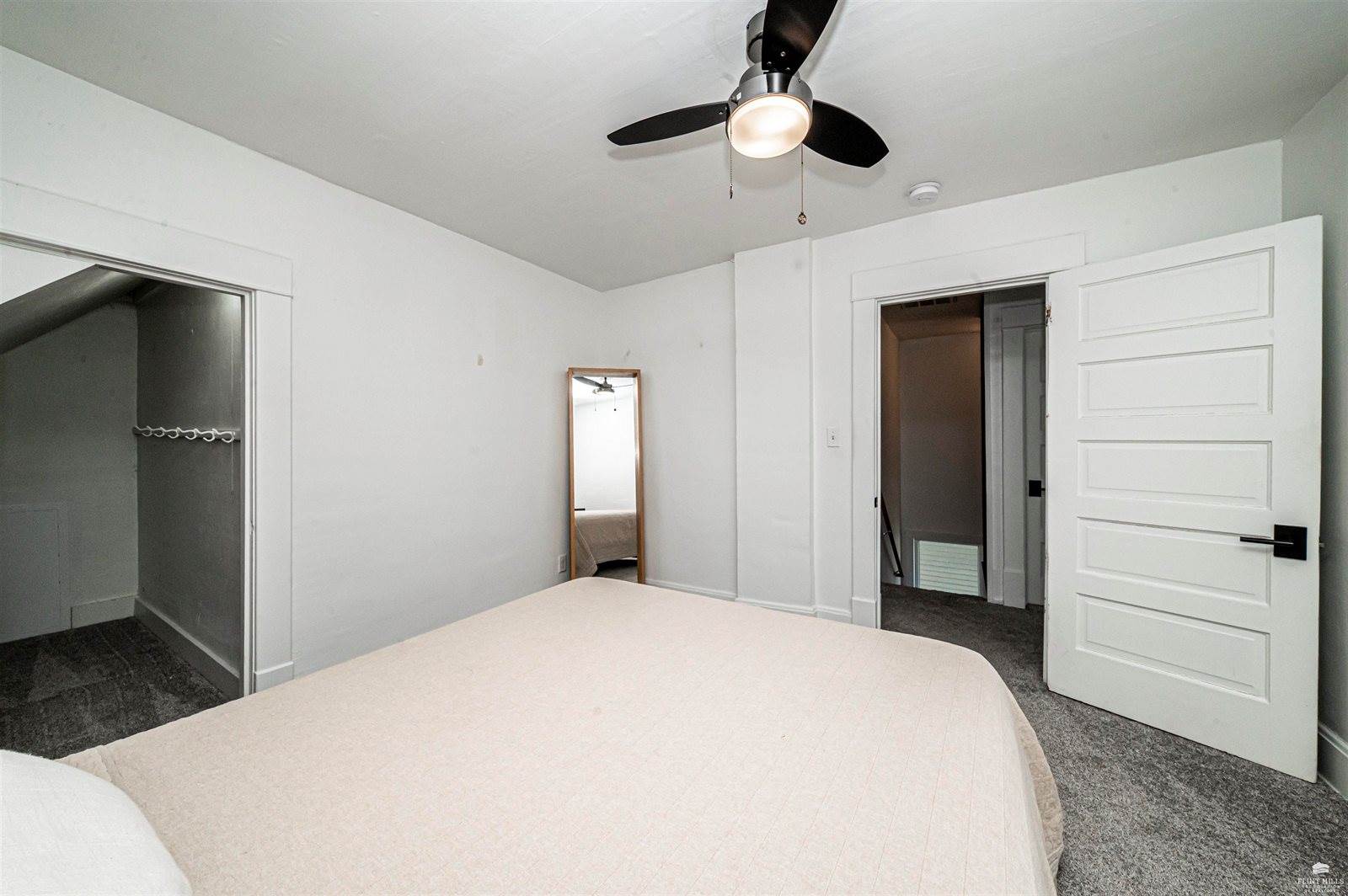 1012 Pierre Street, Manhattan, KS 66502