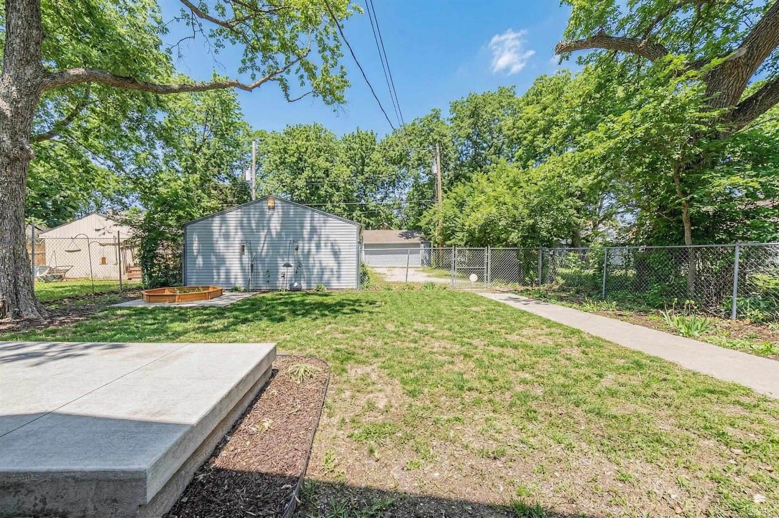 1012 Pierre Street, Manhattan, KS 66502