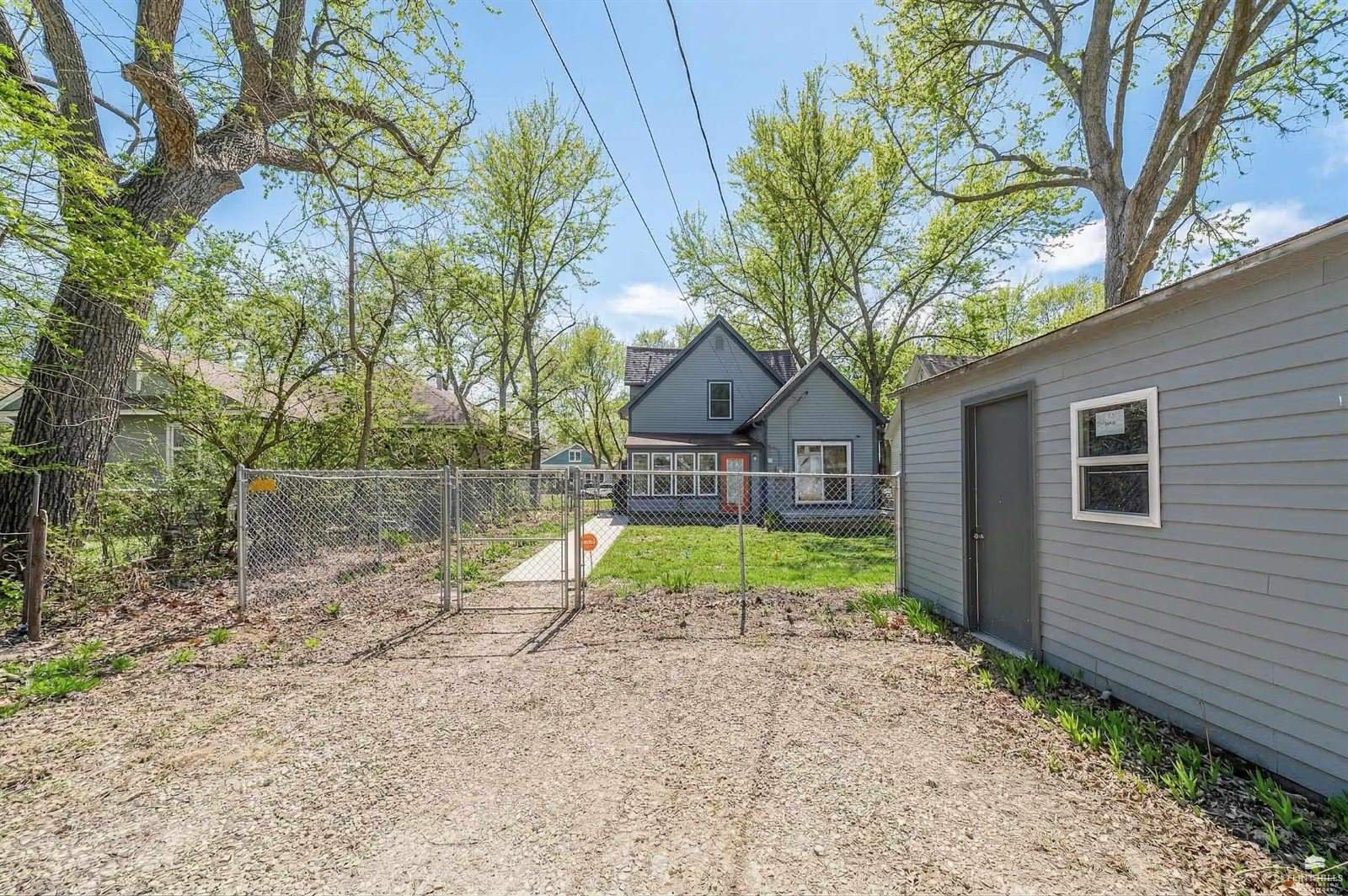 1012 Pierre Street, Manhattan, KS 66502