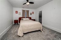 1012 Pierre Street, Manhattan, KS 66502