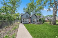 1012 Pierre Street, Manhattan, KS 66502