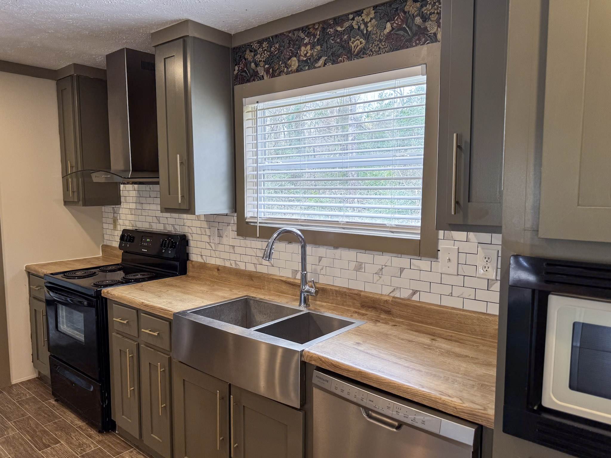 T Fee Rd, Evans, LA 70639