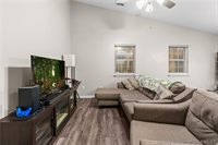 2212 Honeysuckle Way, Sellersburg, IN 47172