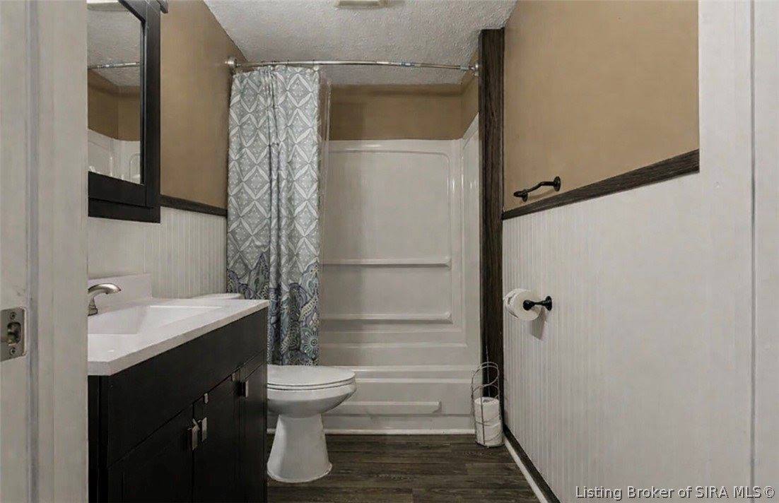 826 East 8th Street, New Albany, IN 47150