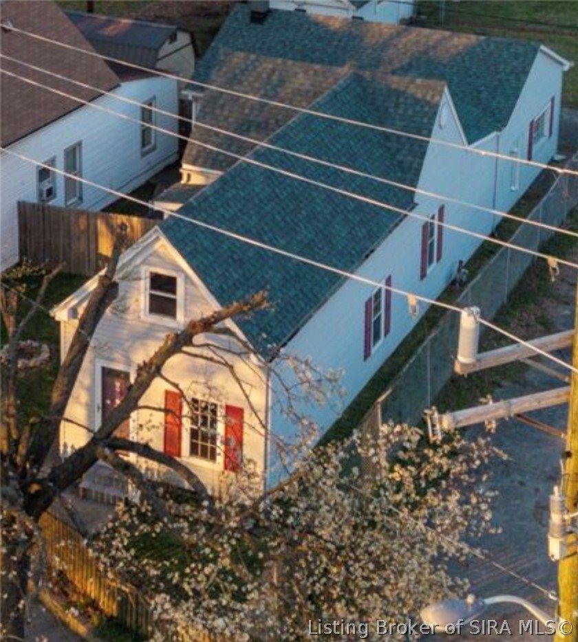 826 East 8th Street, New Albany, IN 47150