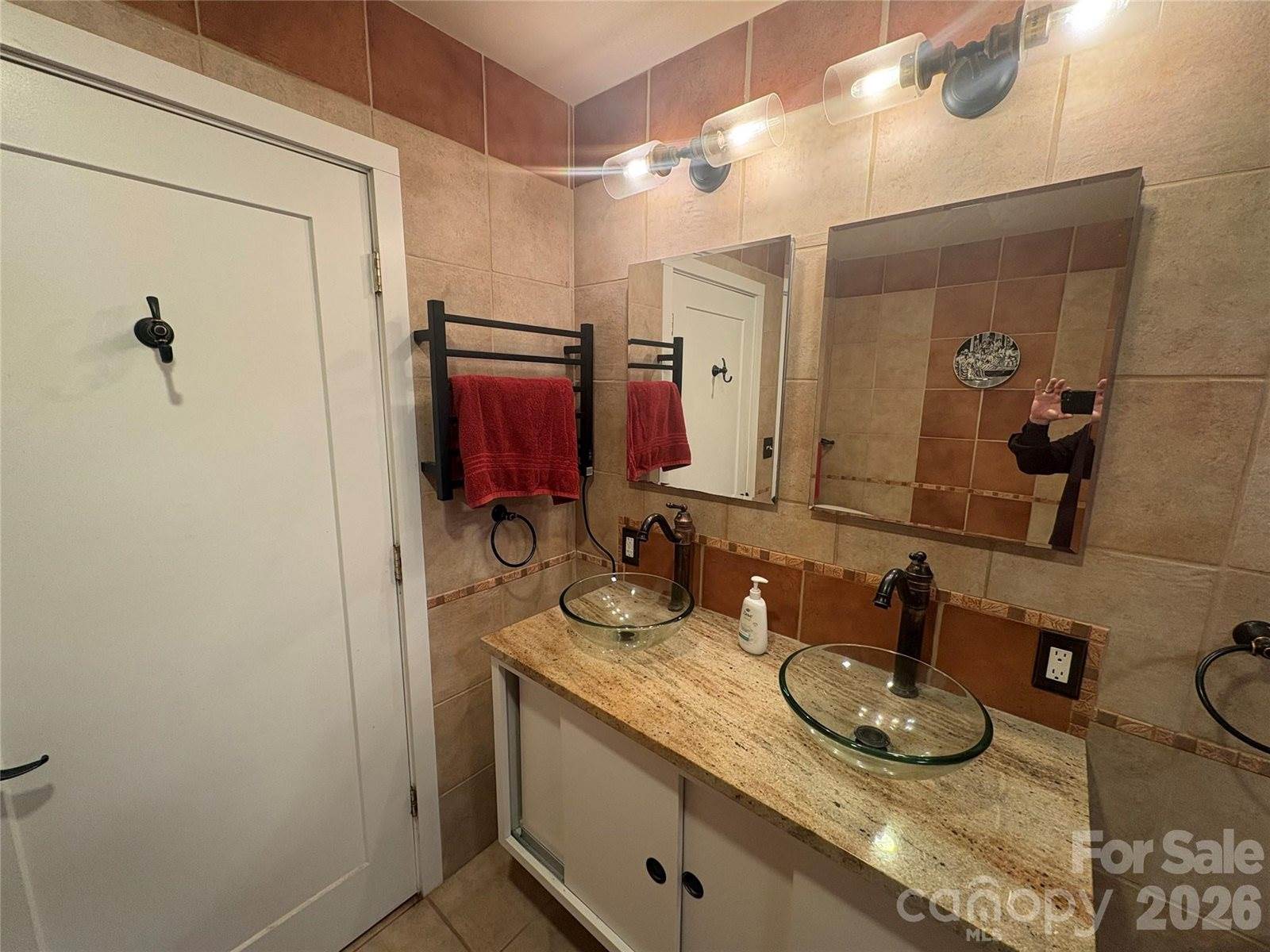 126 Ridgeview Road, Spruce Pine, NC 28777
