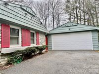 126 Ridgeview Road, Spruce Pine, NC 28777